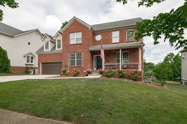 Building Photo - 665 Winter Hill Ln
