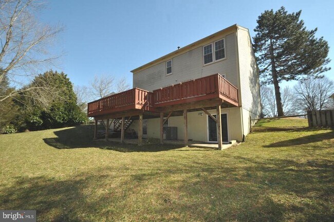 Foto del edificio - 4301 Scotch Meadow Ct