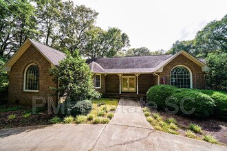 Building Photo - 165 Battleground Rd