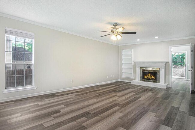Foto del edificio - 105 Berryhill Cir