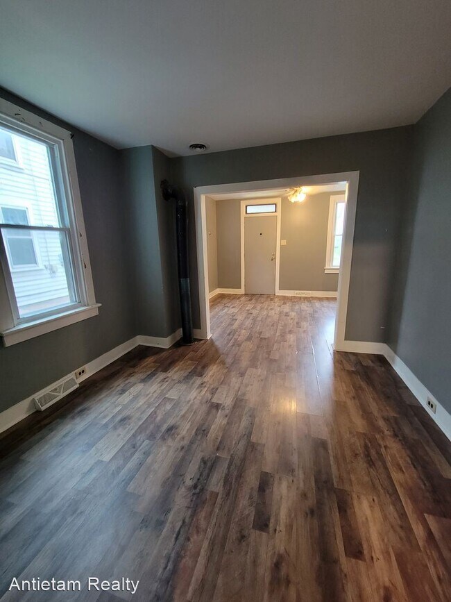 Building Photo - 2 br, 1 bath House - 378 Tolbert Avenue
