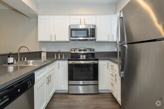 Building Photo - Ellington Apartments