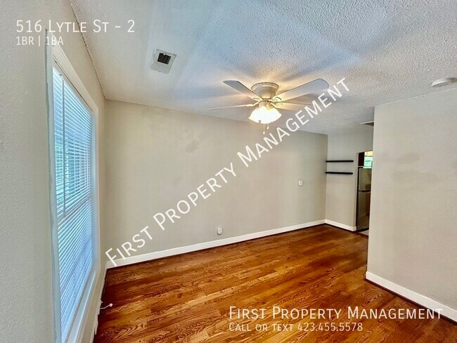 Foto del edificio - 516 Lytle St