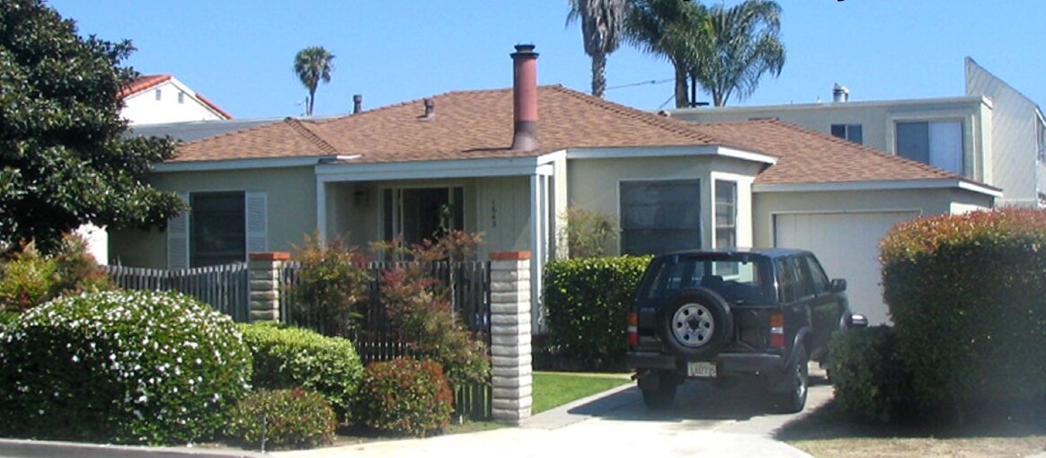Primary Photo - Oliver Avenue Apartments