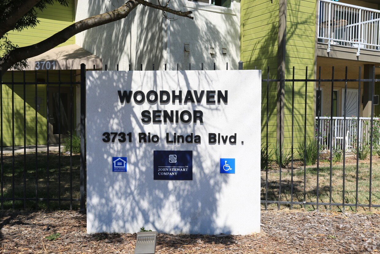 Firma - Woodhaven Senior Residences