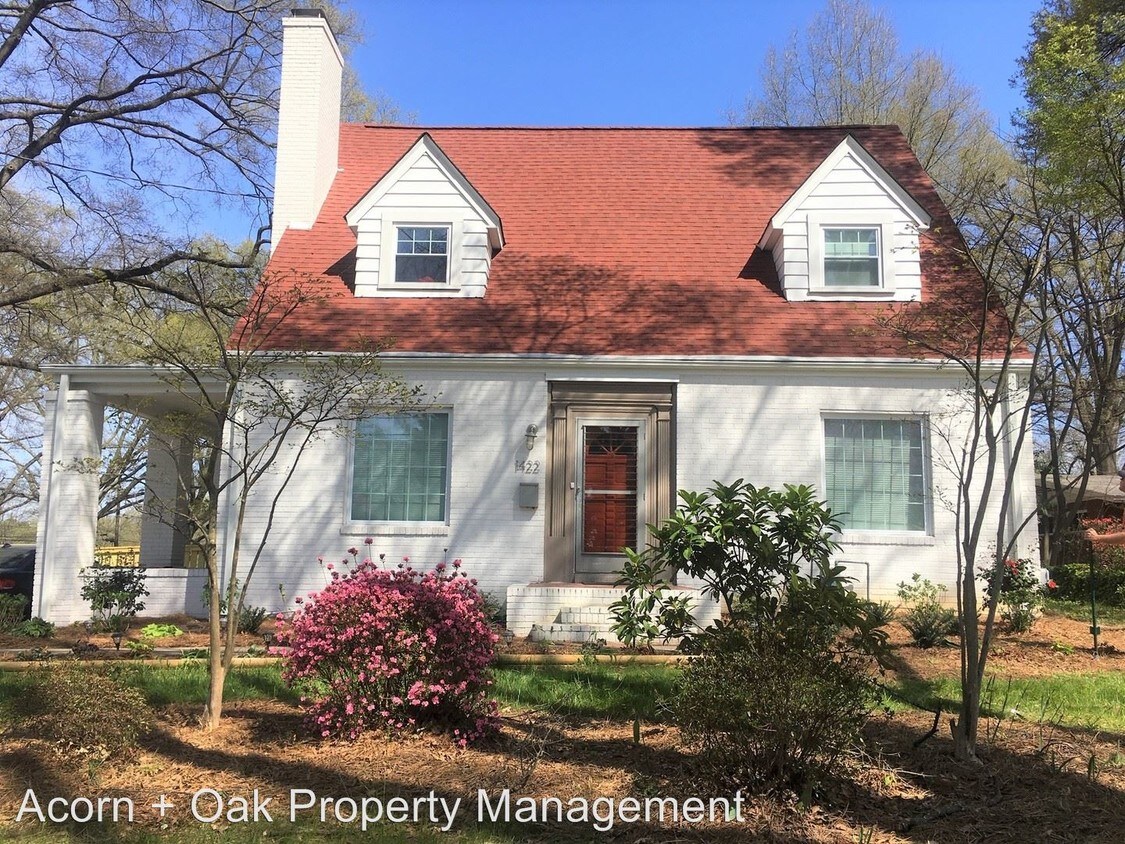 Primary Photo - 4 br, 2 bath House - 1422 N. Gregson St.