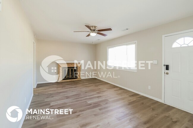 Foto del edificio - 2403 NE Pursell Rd