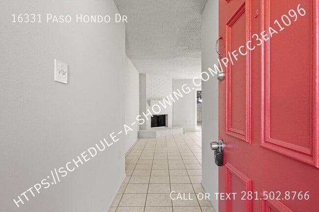 Building Photo - 16331 Paso Hondo Dr