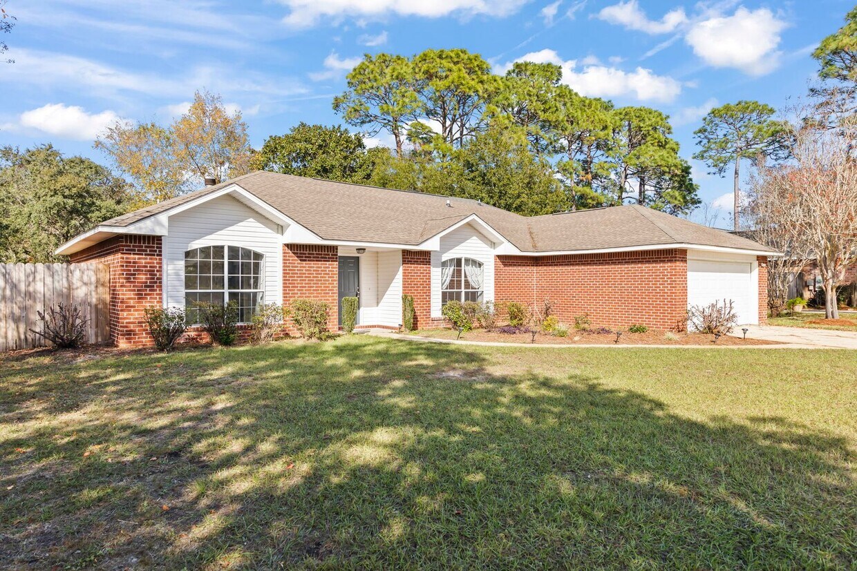 4407 Southminster Cir, Niceville, FL 32578 House Rental in Niceville