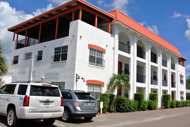 Building Photo - Costa Vista Apartments