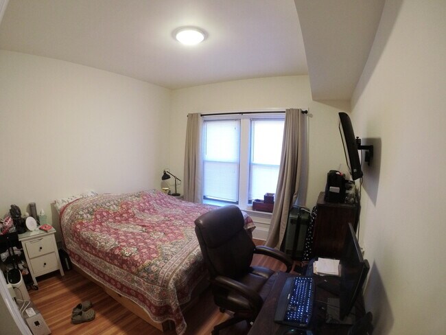 Foto del edificio - 1463 Beacon St
