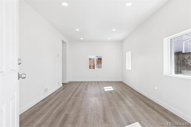Foto del edificio - 2280 S Decatur St