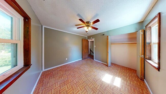 Foto del edificio - 315 E 96 Terrace