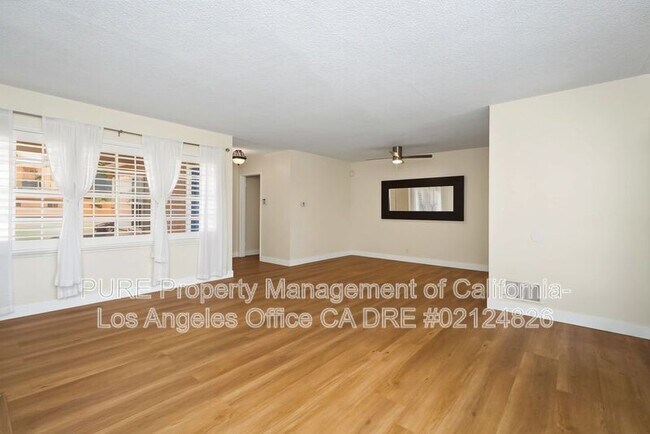 Building Photo - 12920 Ardath Ave