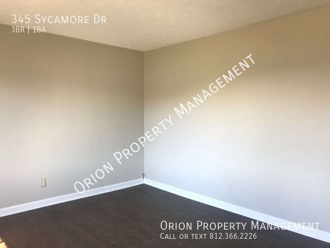 Building Photo - 8 WEEK ONLY SUBLEASE!