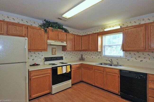 Foto del edificio - 128 Troonsway Rd