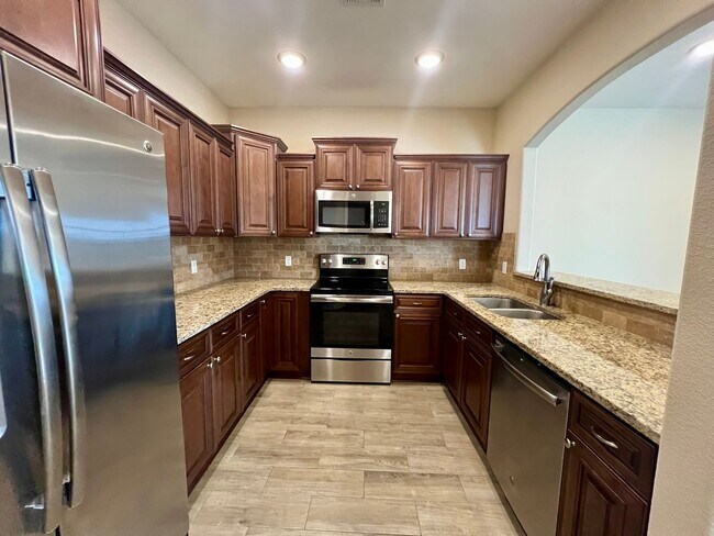 Building Photo - 6611 Leightyn Ln