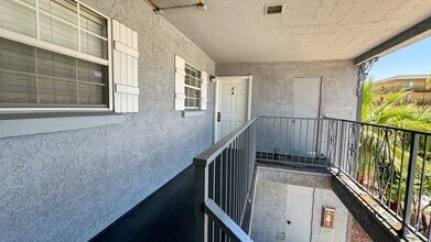 Building Photo - 3823 S Maryland Pky