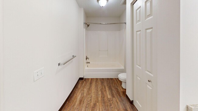 Foto del interior - Neon Flats in Northeast Minneapolis