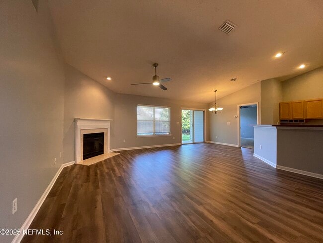 Building Photo - 6942 Nichols Creek Dr