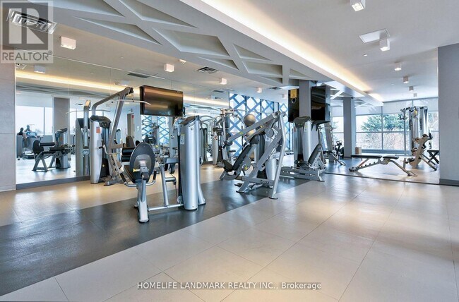 Photo du bâtiment - 4677 Glen Erin Dr