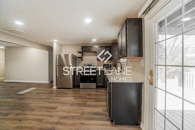 Building Photo - Charming 3 Bedroom in Grove City!
