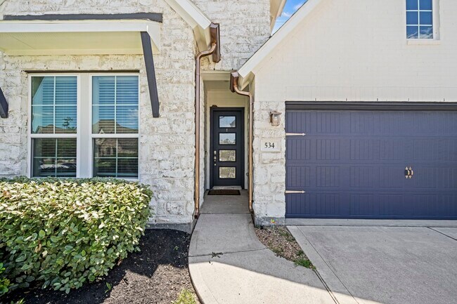 Foto del edificio - 534 Cedar Harbor Ct