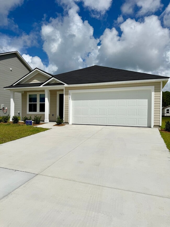 Building Photo - 1205 Black Kite Ct SW