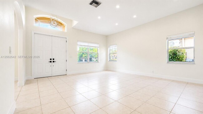 Foto del edificio - 4310 Diamond Way