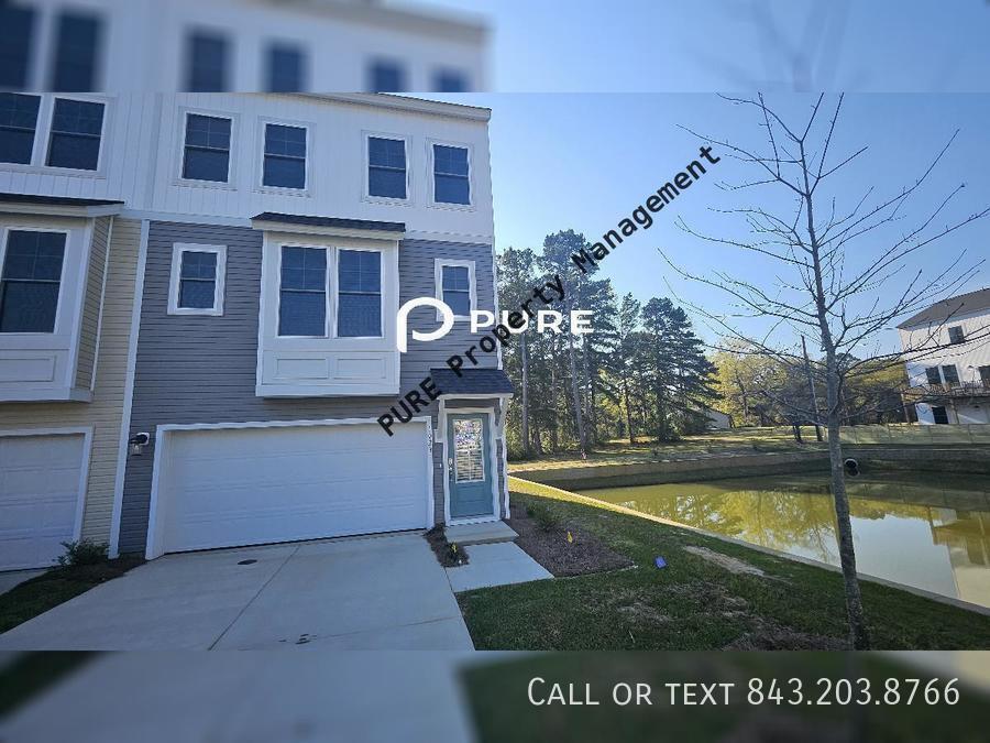 Primary Photo - 1023 Pettiford Pl