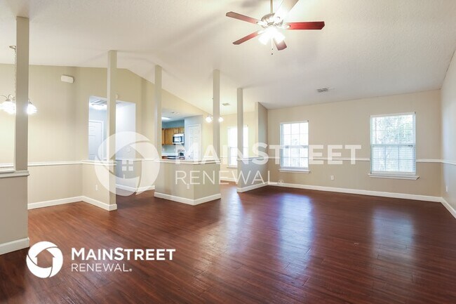 Foto del edificio - 8281 Maple St