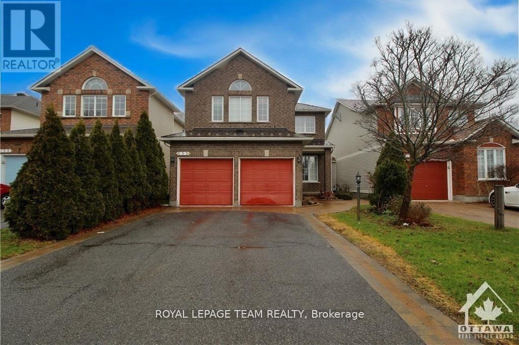 Photo principale - 135 Stoneway Dr