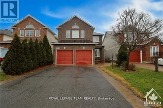 Building Photo - 135 Stoneway Dr