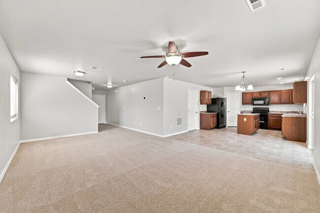 Foto del edificio - 2385 Spring Blossom Dr
