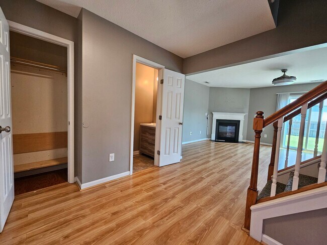 Foto del edificio - Updated 4Bed, 2.5 Bath in Jacksonville!