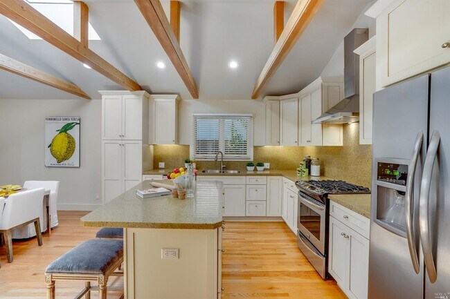 Building Photo - 1823 Crinella Dr