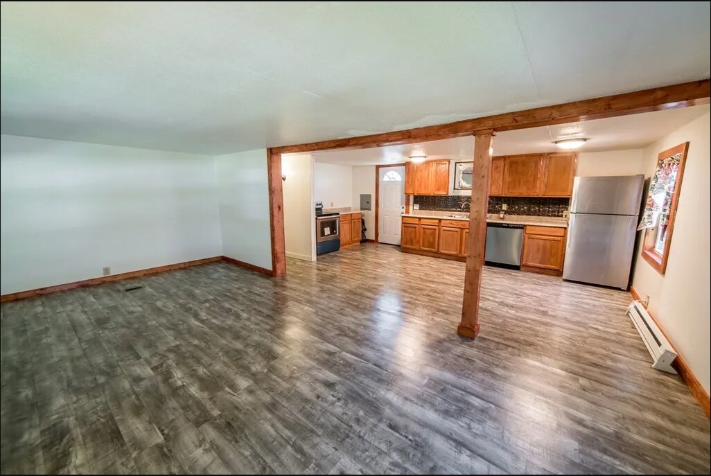 Foto principal - 15 E Birch Dr