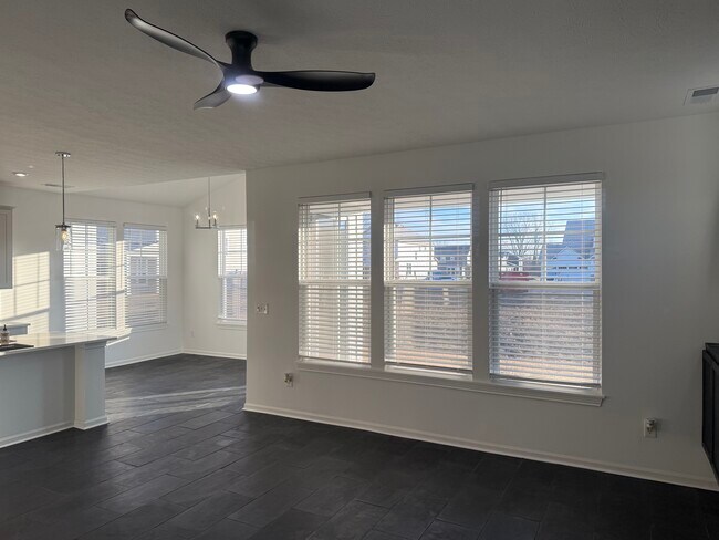 Foto del edificio - 13359 Vickery Rdg Dr