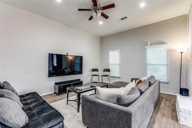 Foto del edificio - 12333 Ferris Creek Ln