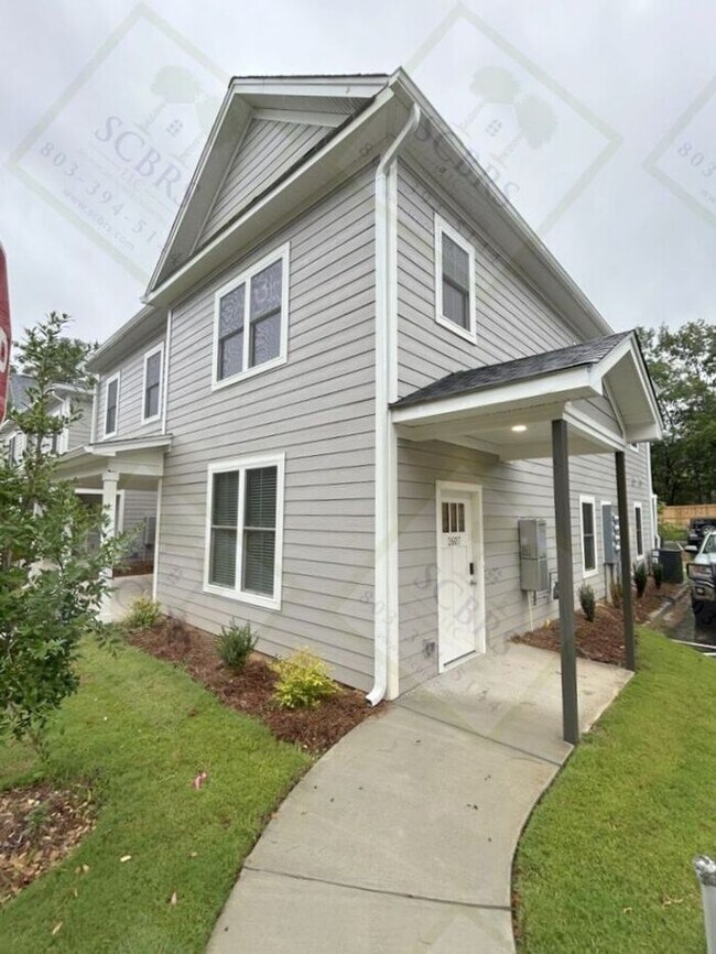Foto del edificio - Modern 6-bedroom, 5-bath homes Just 8 Bloc...