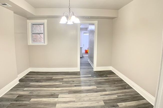 Building Photo - 3102 Presbury St