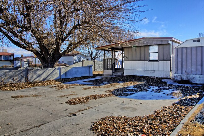 Foto del edificio - 3061 1/2 Sandpiper Ave