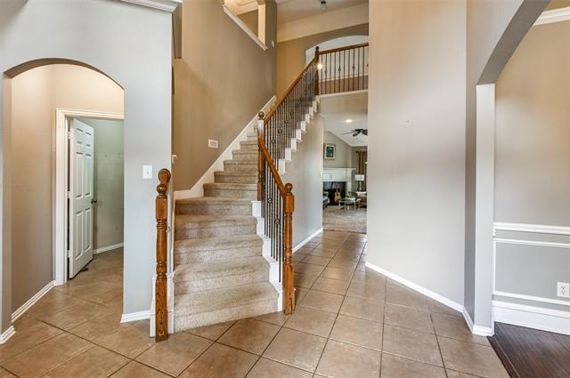 Building Photo - 7300 Teakwood Dr