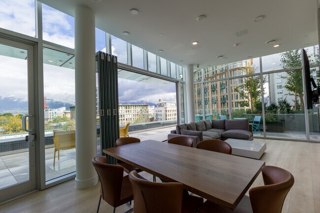 Photo du bâtiment - 333 Carrall St