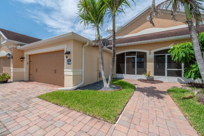 Building Photo - Beautiful 3/2 in desirable Stoneridge!