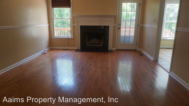Building Photo - 144 Hawksworth Pl