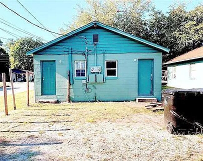 Foto del edificio - 905 W Anderson St