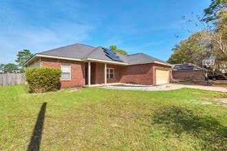 Building Photo - 4546 Live Oak Church Rd