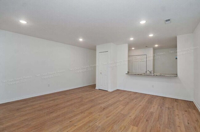 Foto del edificio - 1602 W Scott St