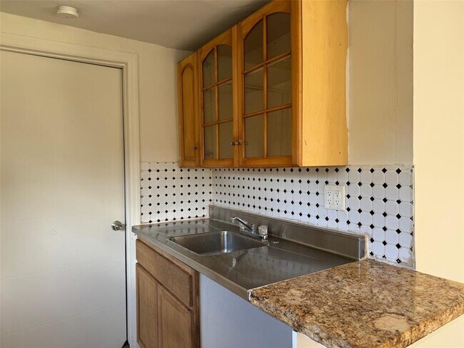 Foto del edificio - 8261 NW 1st Pl